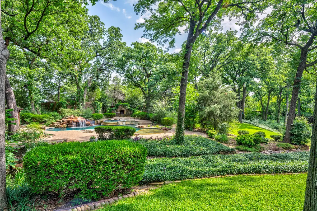 3905 Rothschild Drive, Flower Mound, TX 75022 - #1