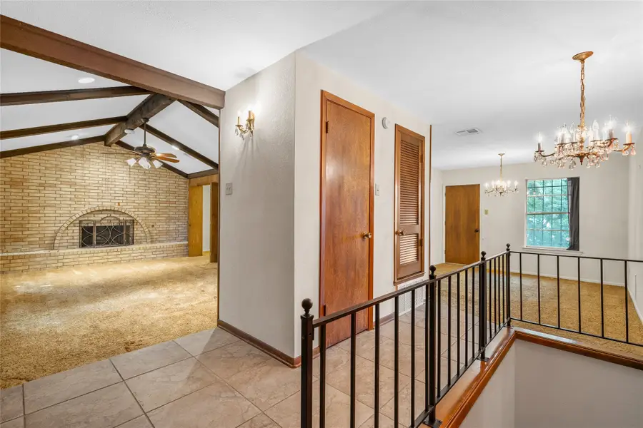 713 Wooded Crest, Woodway, TX 76712 - #2