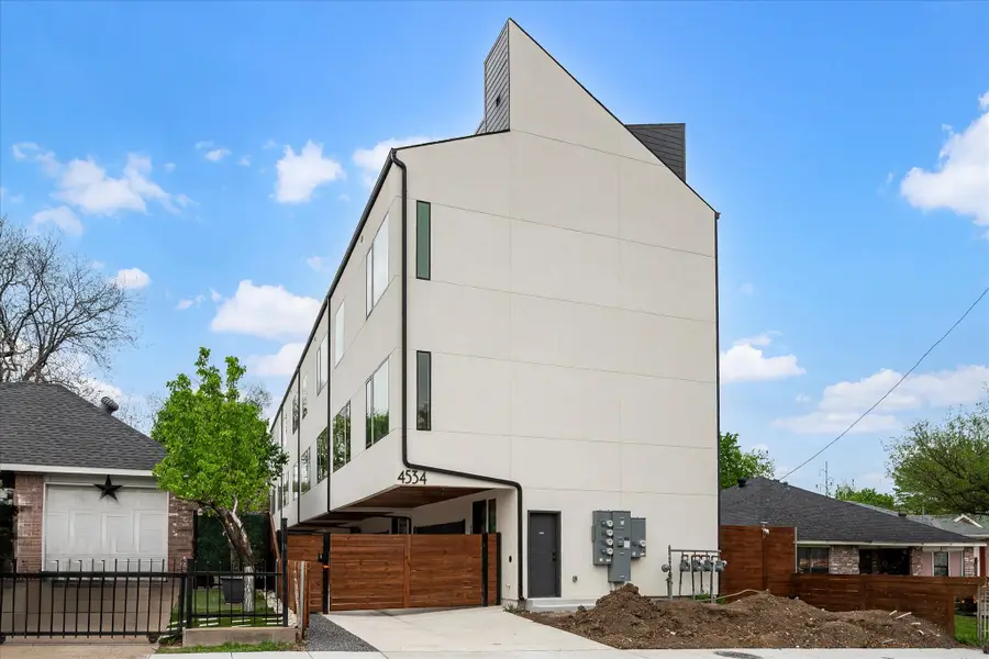 4534 Lake Avenue #102, Dallas, TX 75219 - #2