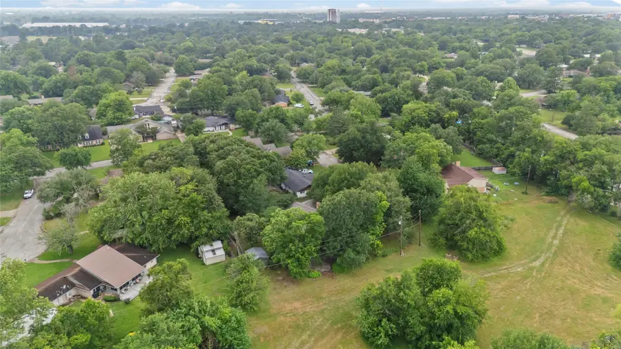 2823 Laurel Lane, Commerce, TX 75428 - #2