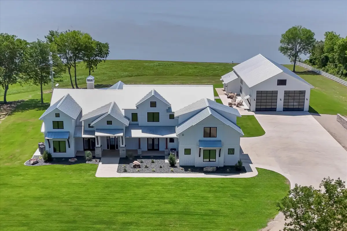 121 Elm, Kerens, TX 75144 - #1