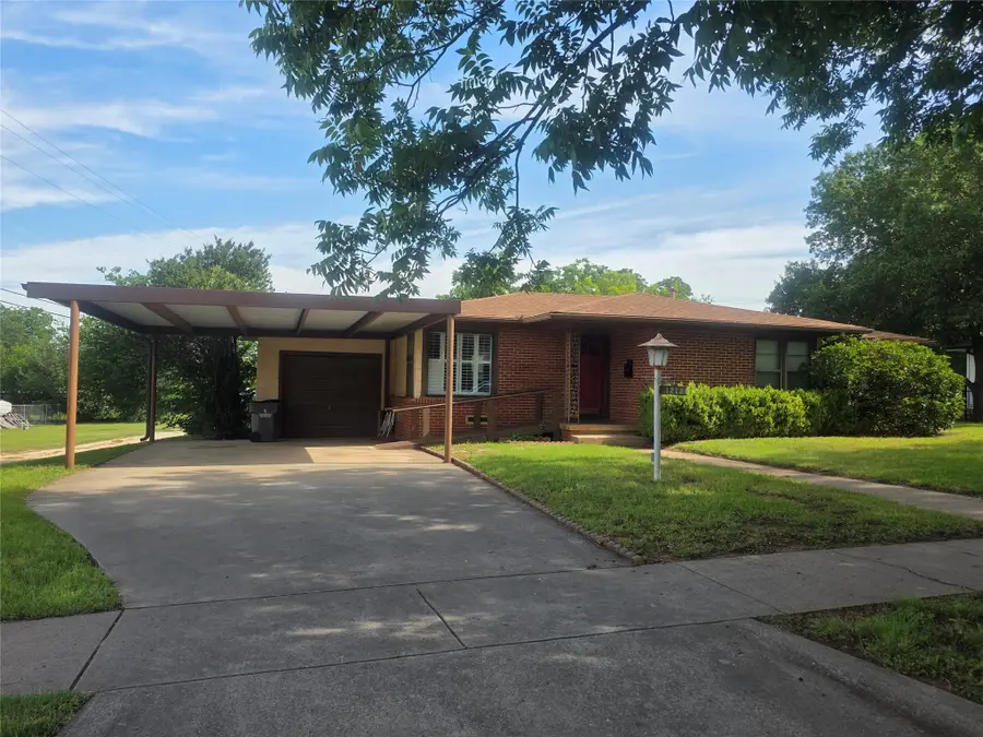 1213 Hillcrest Drive, Graham, TX 76450 - #2