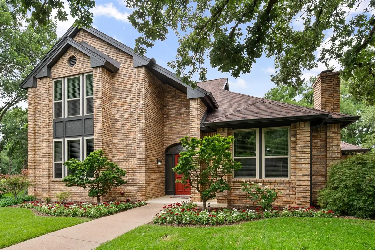 823 Kingston Drive, Mansfield, TX 76063 - #1