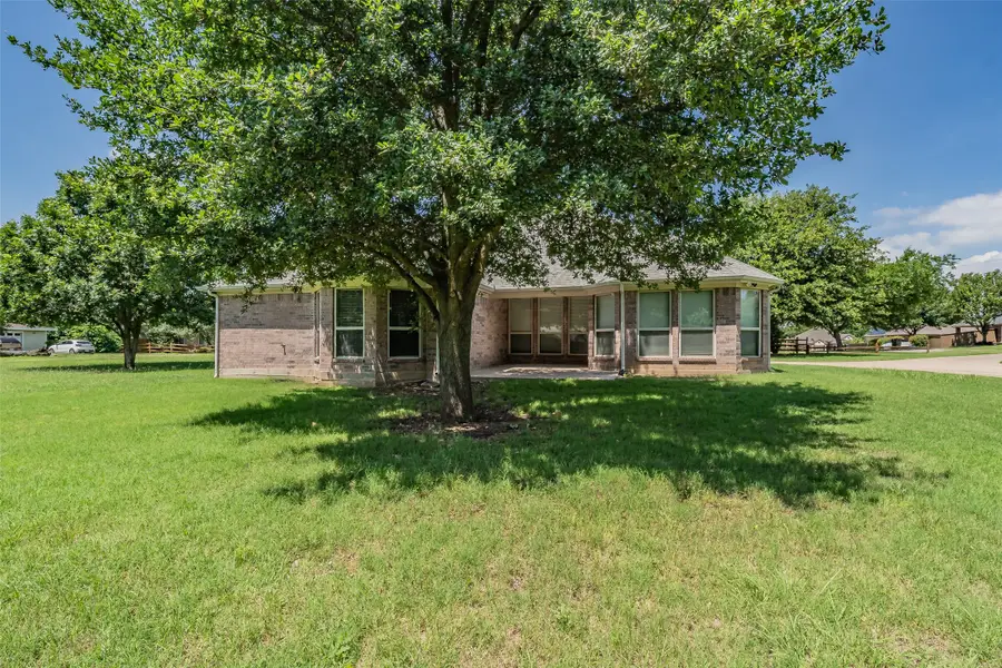 4035 Palomino Drive, Benbrook, TX 76116 - #2