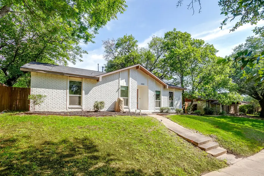 2909 Clover Valley Drive, Garland, TX 75043 - #2
