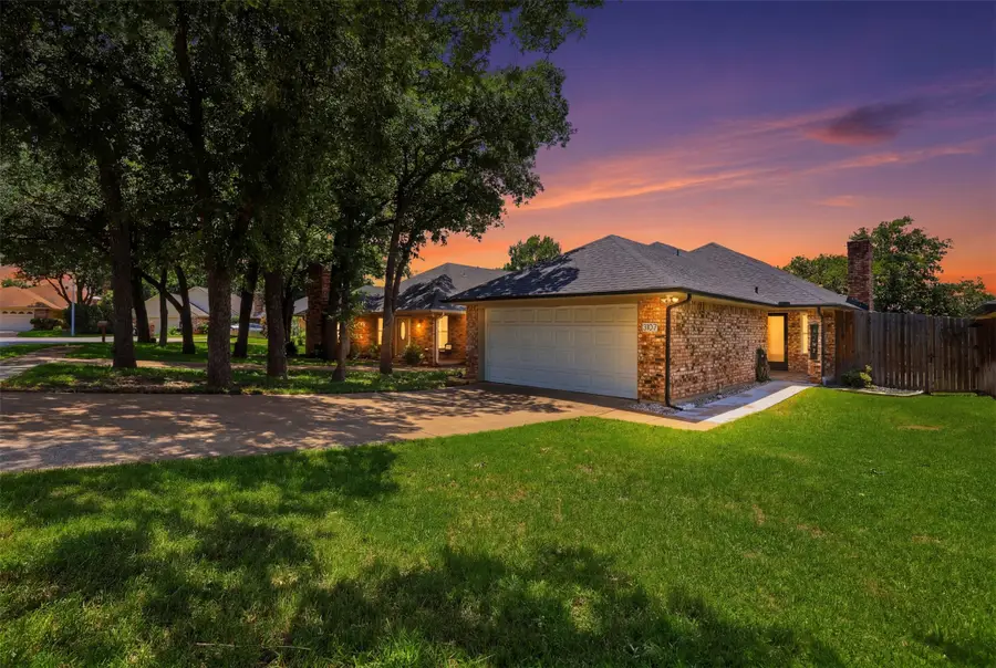 3107 Emerald Street, Bedford, TX 76021 - #3