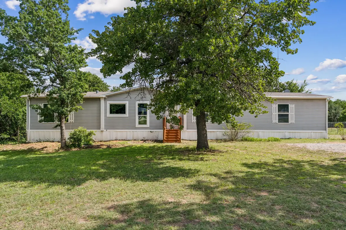 139 Cedar Drive, Azle, TX 76020 - #1