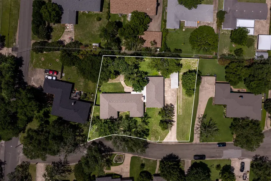 708 Topeka Drive, Woodway, TX 76712 - #2