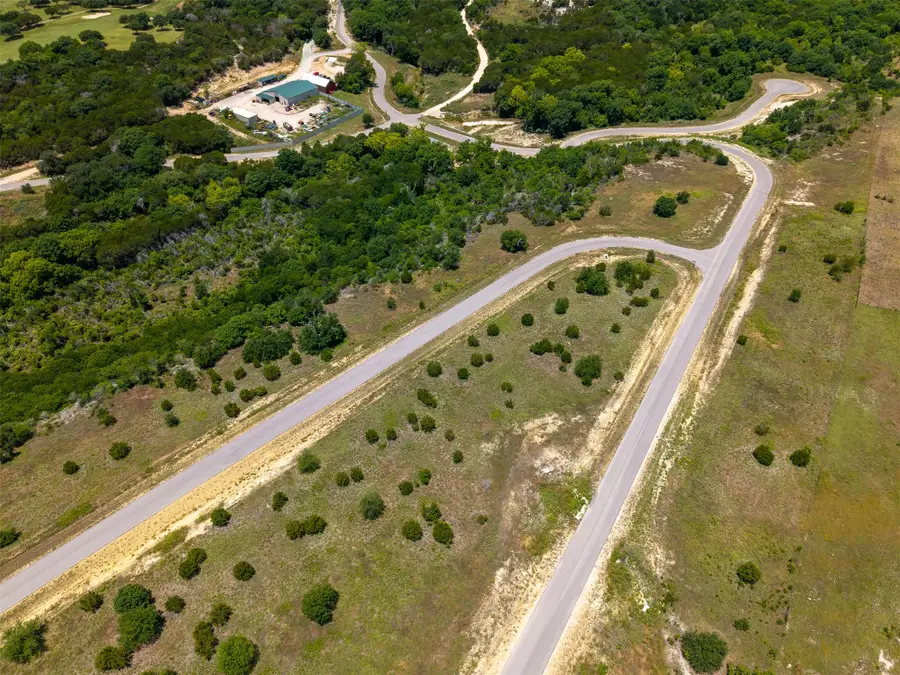 7116 Eagle Oaks Drive, Cleburne, TX 76033 - #3