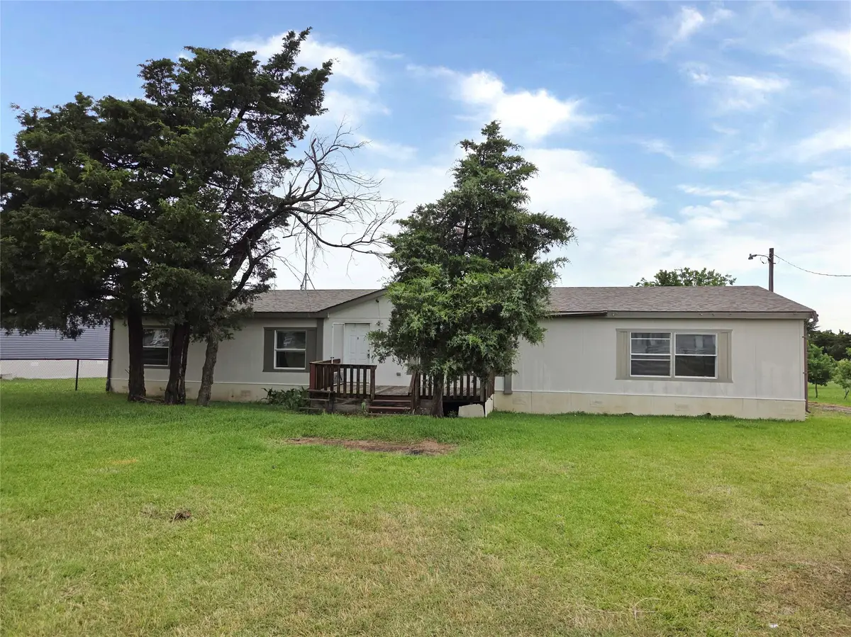 327 County Road 160, Whitesboro, TX 76273 - #1
