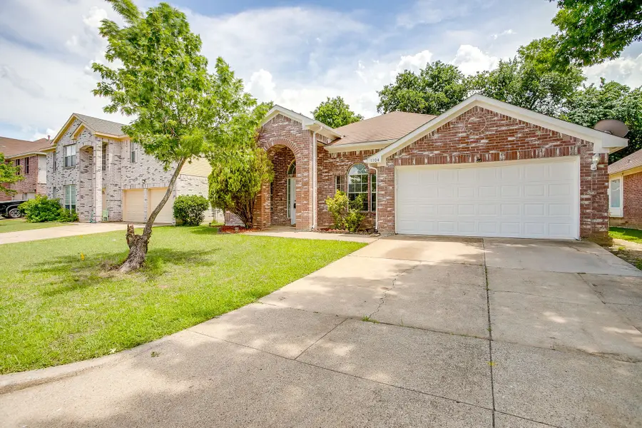 1104 Angel Fire Lane, Arlington, TX 76001 - #2