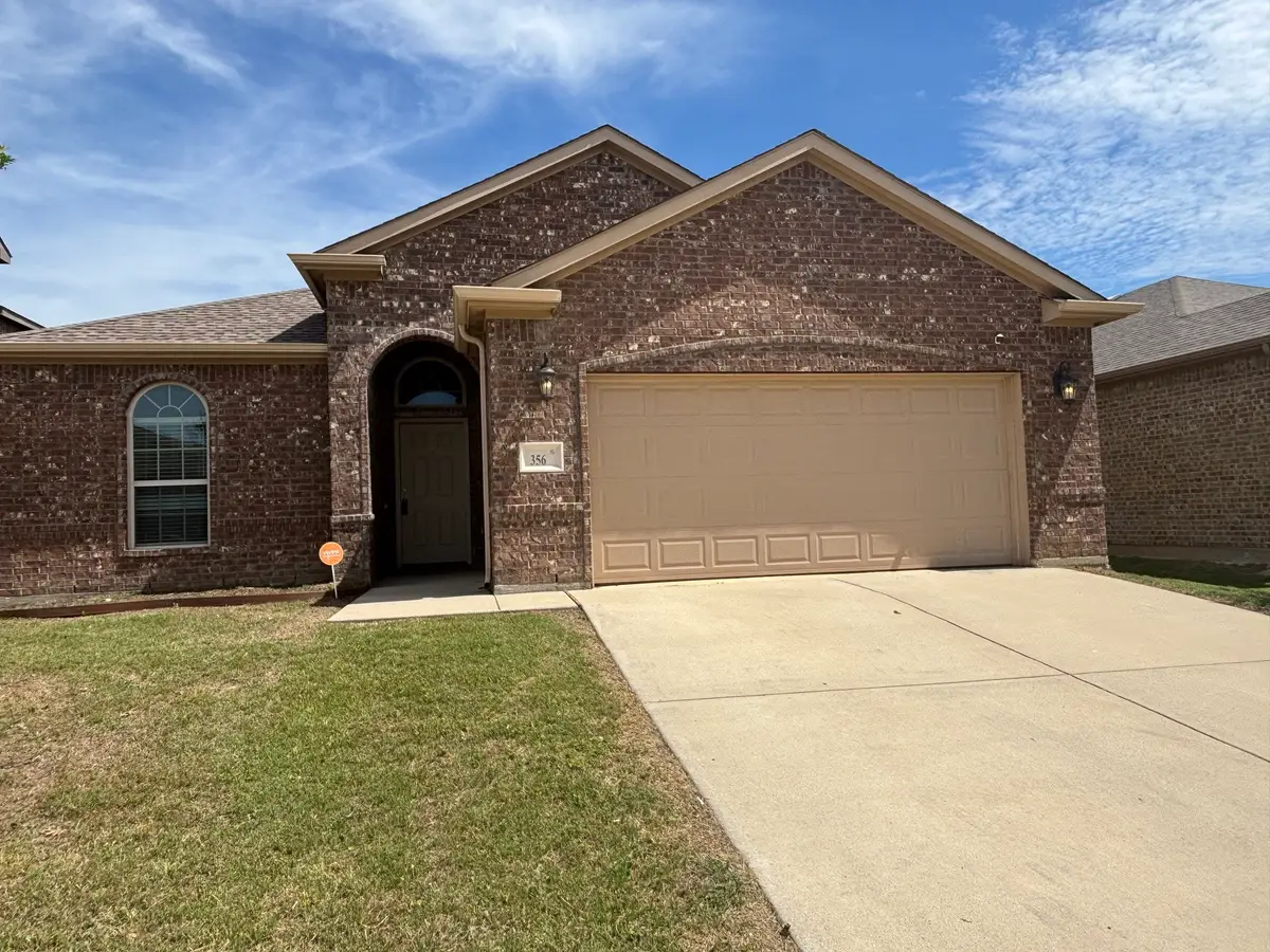 356 Emerald Creek Drive, Fort Worth, TX 76131 - #1
