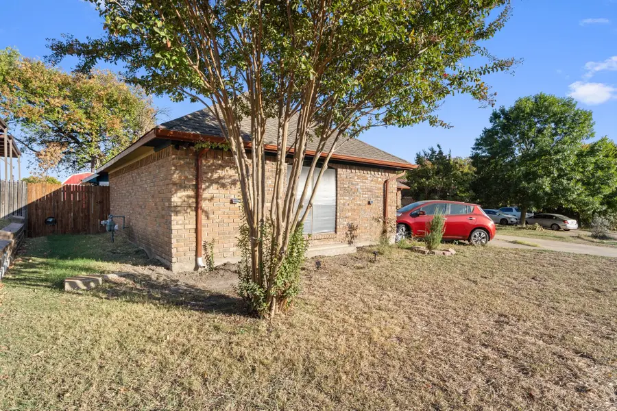 5422 Peninsula Way, Garland, TX 75043 - #3