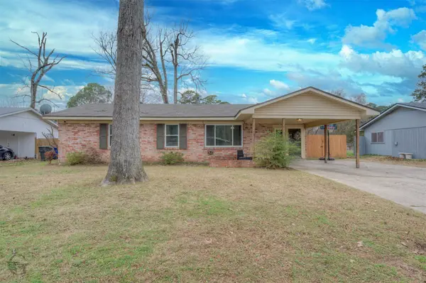 9478 Poinsettia Dr., Shreveport, LA 71118