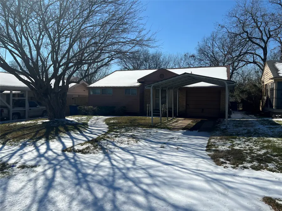 2641 Almeda Drive, Dallas, TX 75216 - #2