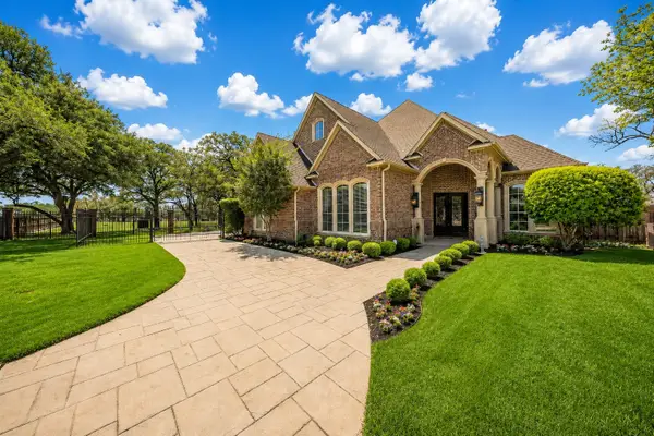 2726 Country Club Road, Pantego, TX 76013