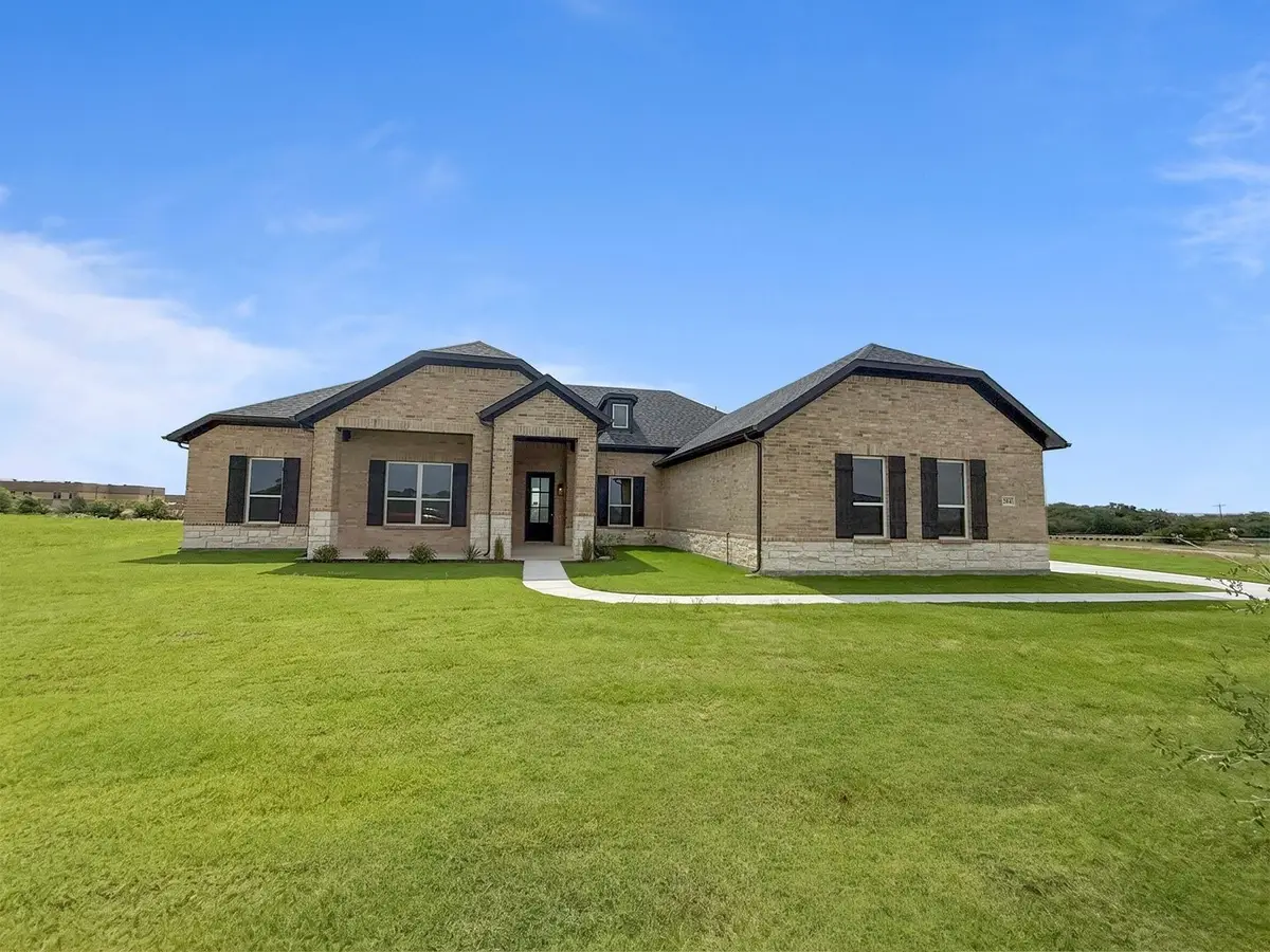 204 Slimp Bluff, Azle, TX 76020 - #1