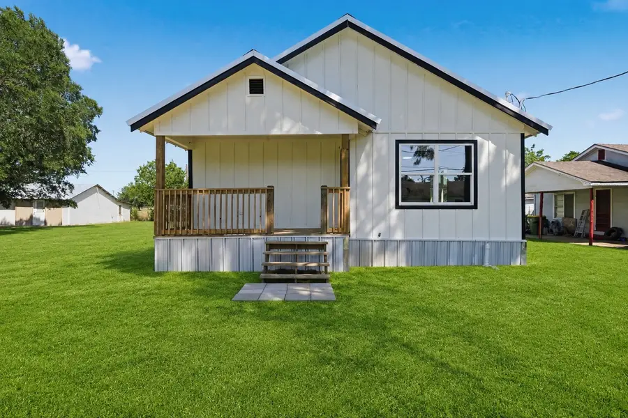 204 S Anderson Street, Bremond, TX 76629 - #2