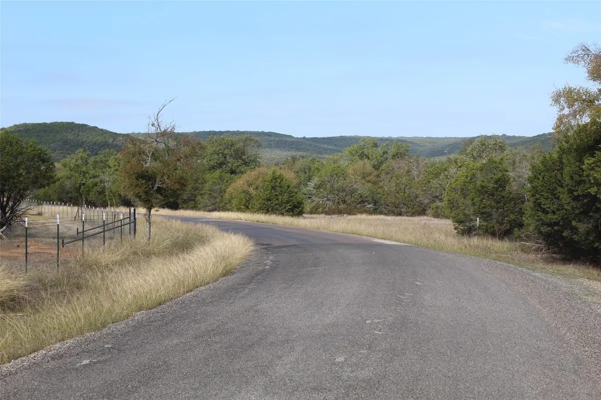 975 N. Lakeview Dr, Palo Pinto, TX 76484 - #1