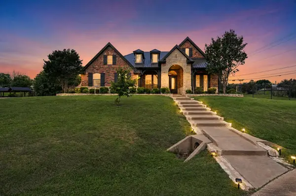 102 W Carruth Lane, Double Oak, TX 75077