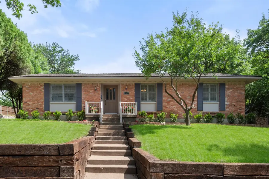 9923 Knoll Krest Drive, Dallas, TX 75238 - #2