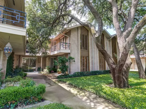 6328 Bandera Avenue #A, Dallas, TX 75225