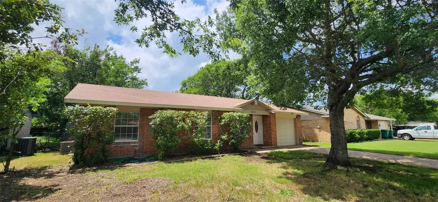 723 Briggs Street, Cedar Hill, TX 75104 - #2