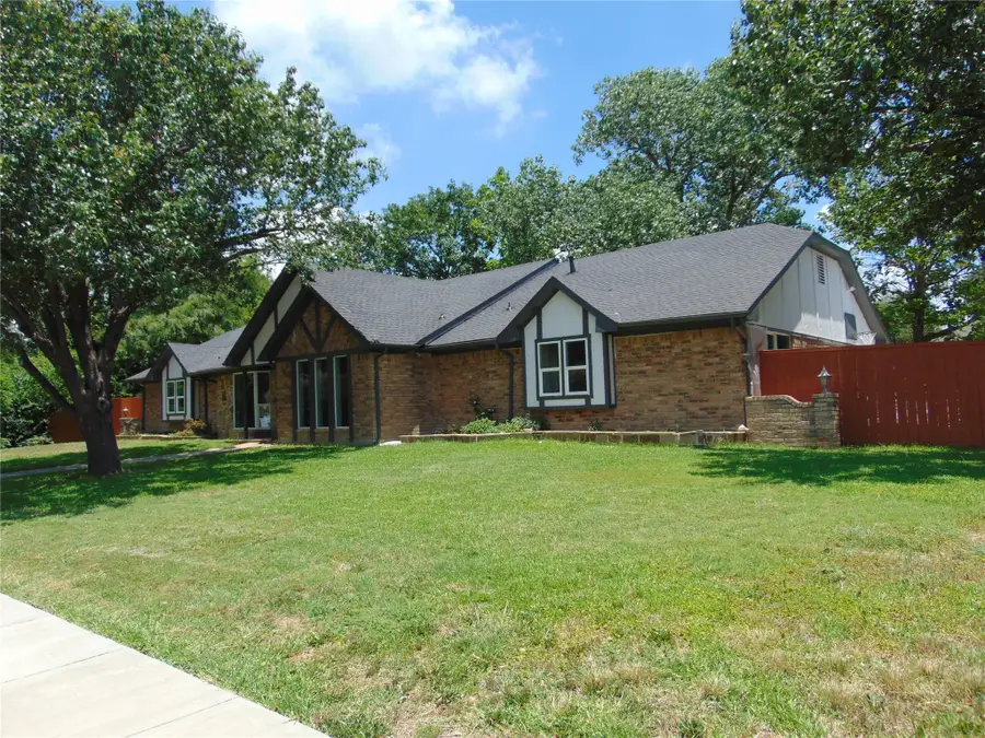 2714 Country Club Parkway, Garland, TX 75043 - #2
