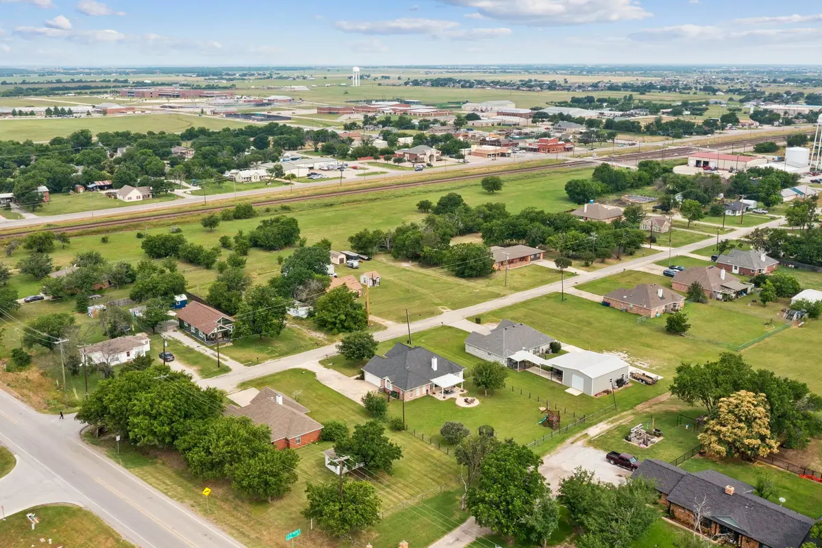 104 N Frederick Street, Ponder, TX 76259 - #1