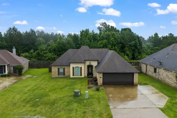 6905 Brighton Oak Circle, Keithville, LA 71047