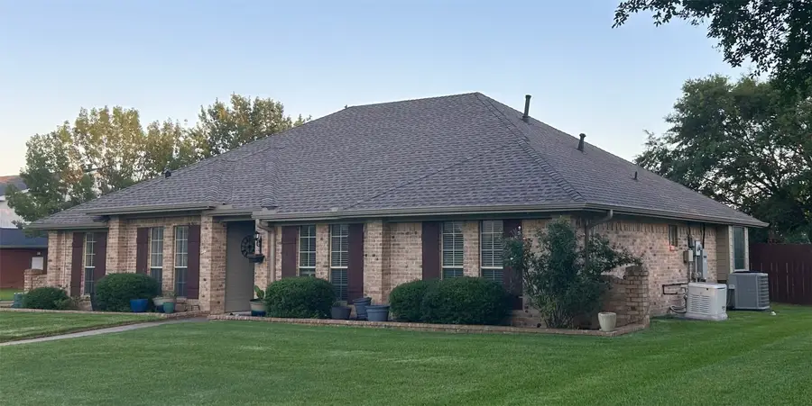 601 Highland Oaks Street, Mount Vernon, TX 75457 - #2