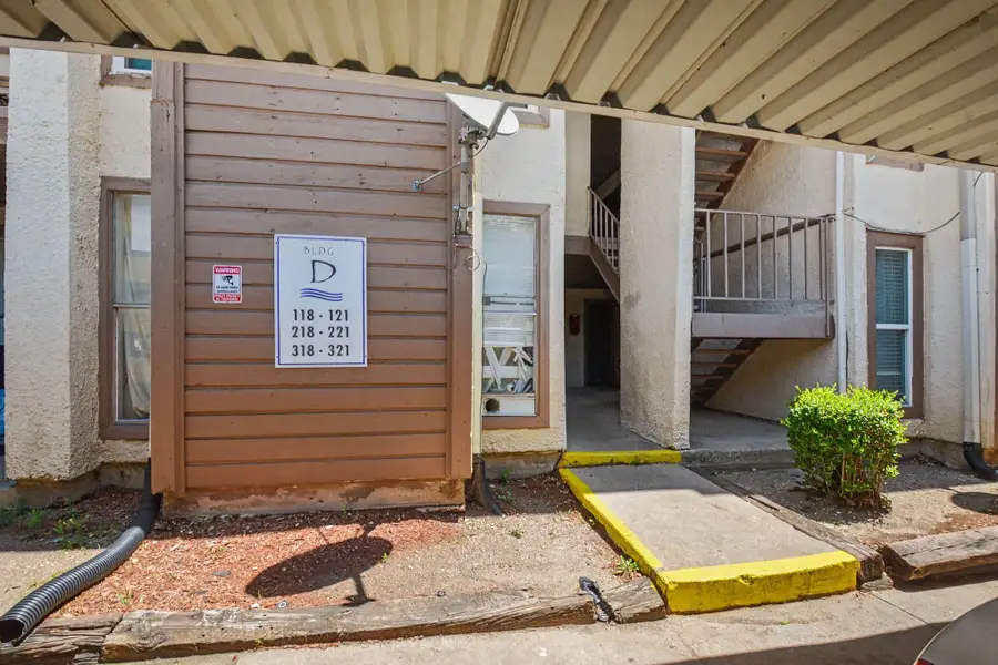 6050 Melody Lane #121, Dallas, TX 75231 - #2