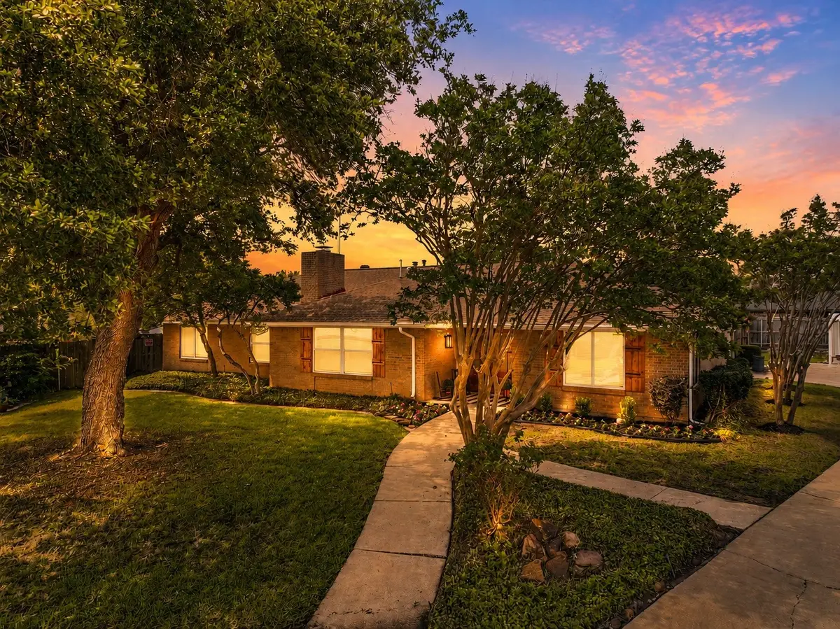 2713 Clearmeadow Court, Bedford, TX 76021 - #1