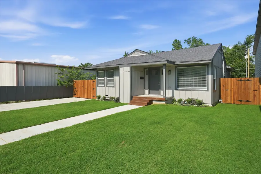 221 16th Street, Grand Prairie, TX 75050 - #3