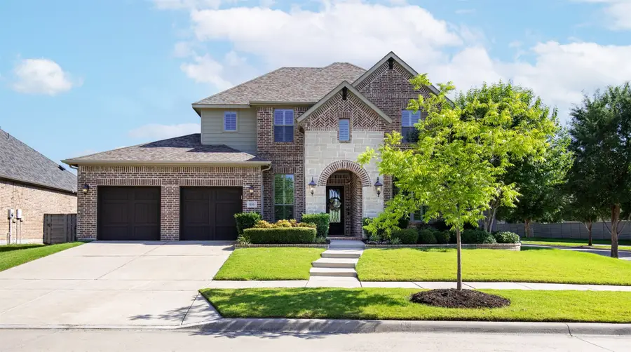 800 Dusty Trail, Aubrey, TX 76227 - #3