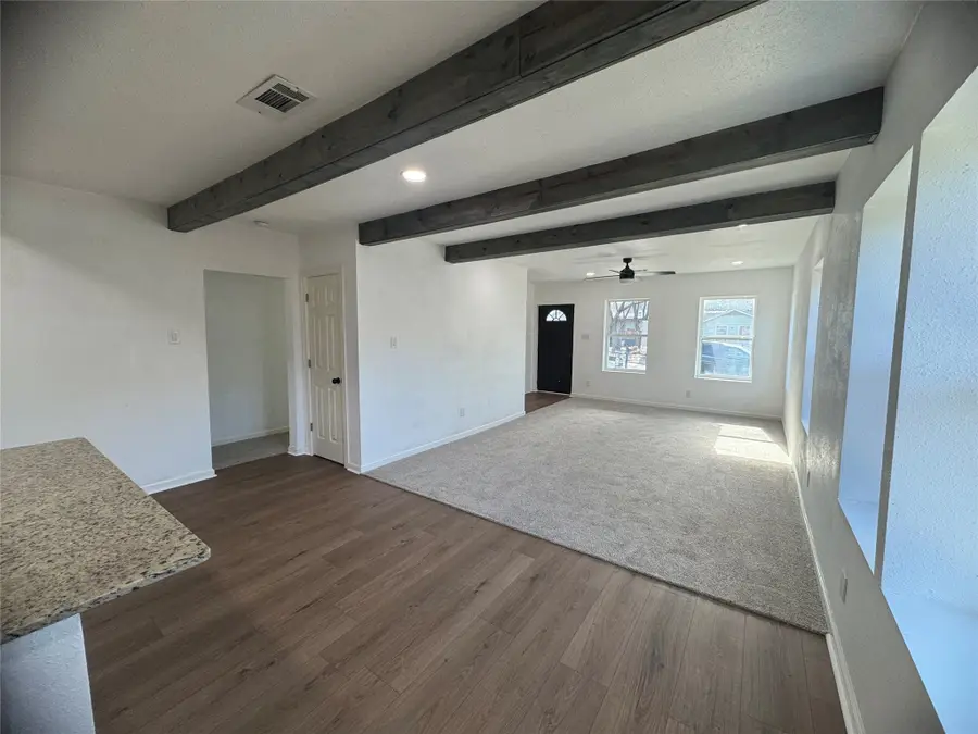 607 E Monterey Street, Denison, TX 75021 - #2