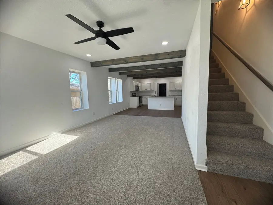607 E Monterey Street, Denison, TX 75021 - #3
