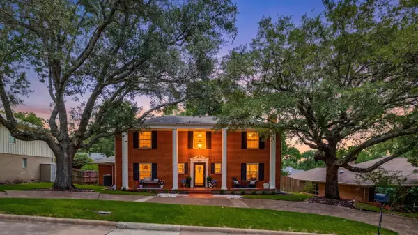 207 Rockbrook Drive, Rockwall, TX 75087