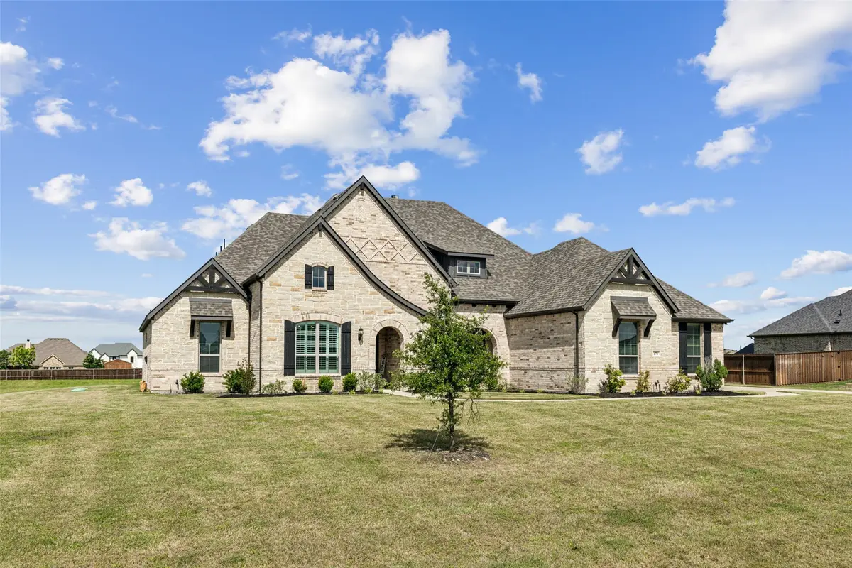 671 Cimarron Meadows Drive, Waxahachie, TX 75167 - #1