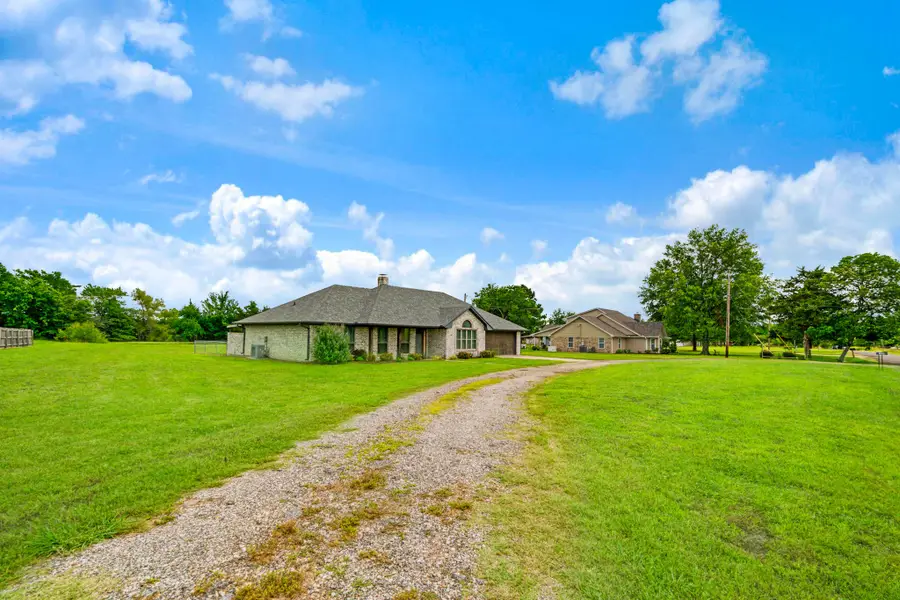 1250 Cr 32240, Sumner, TX 75486 - #2