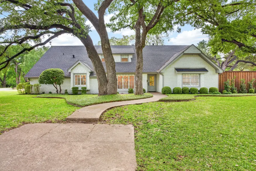 3013 Overton Park Drive E, Fort Worth, TX 76109 - #2
