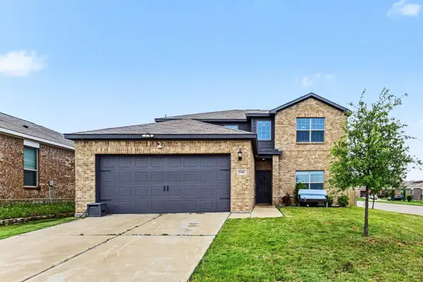 1947 Hollywood Drive, Seagoville, TX 75159