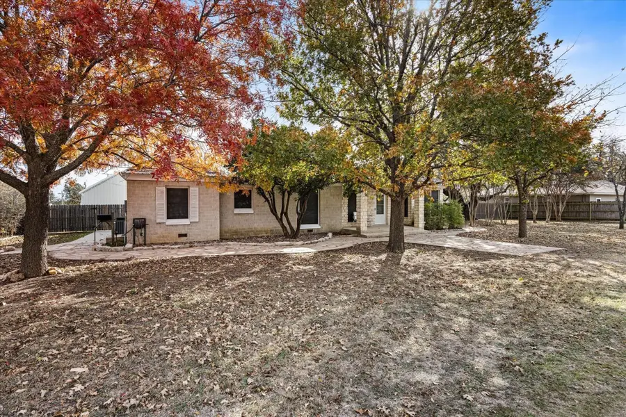 206 N Bouldin Street, Hamilton, TX 76531 - #3