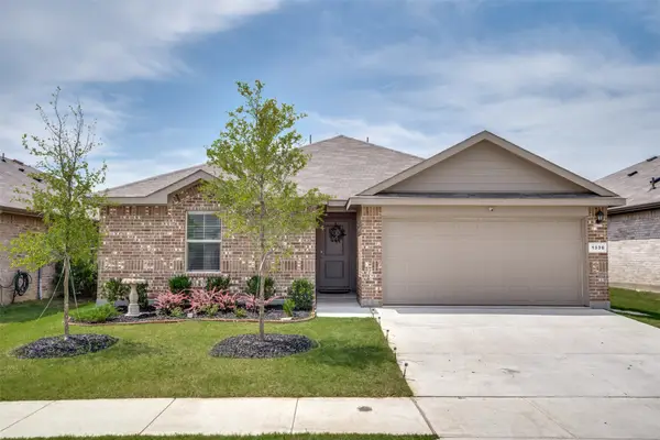1336 Dillard Creek Drive, Fort Worth, TX 76247