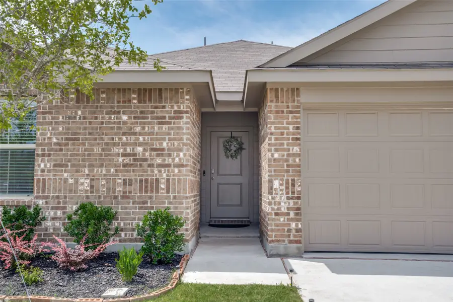 1336 Dillard Creek Drive, Justin Roanoke, TX 76247 - #3