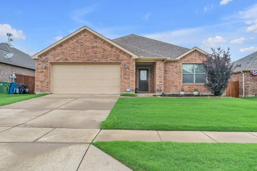 316 Valley Drive, Aubrey, TX 76227 - #2