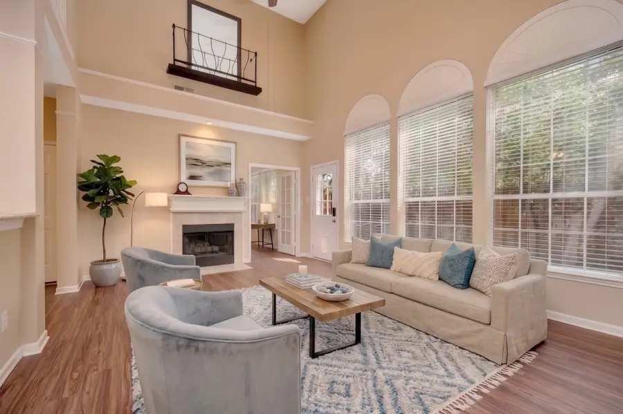 8704 Stonecrest Drive, Irving, TX 75063 - #2