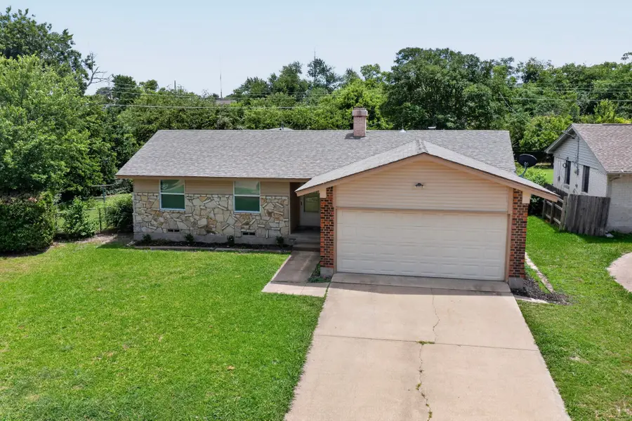 2124 Stonehenge Drive, Garland, TX 75041 - #2