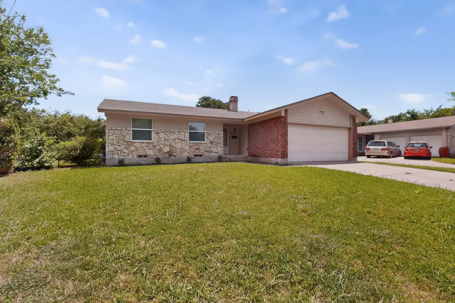 2124 Stonehenge Drive, Garland, TX 75041 - #3