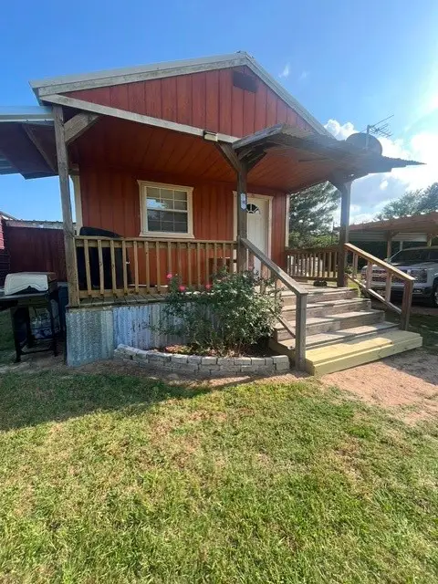 10755 Lakeside Drive, Kemp, TX 75143